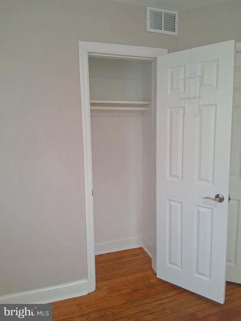 1225 Landover Road photo 17