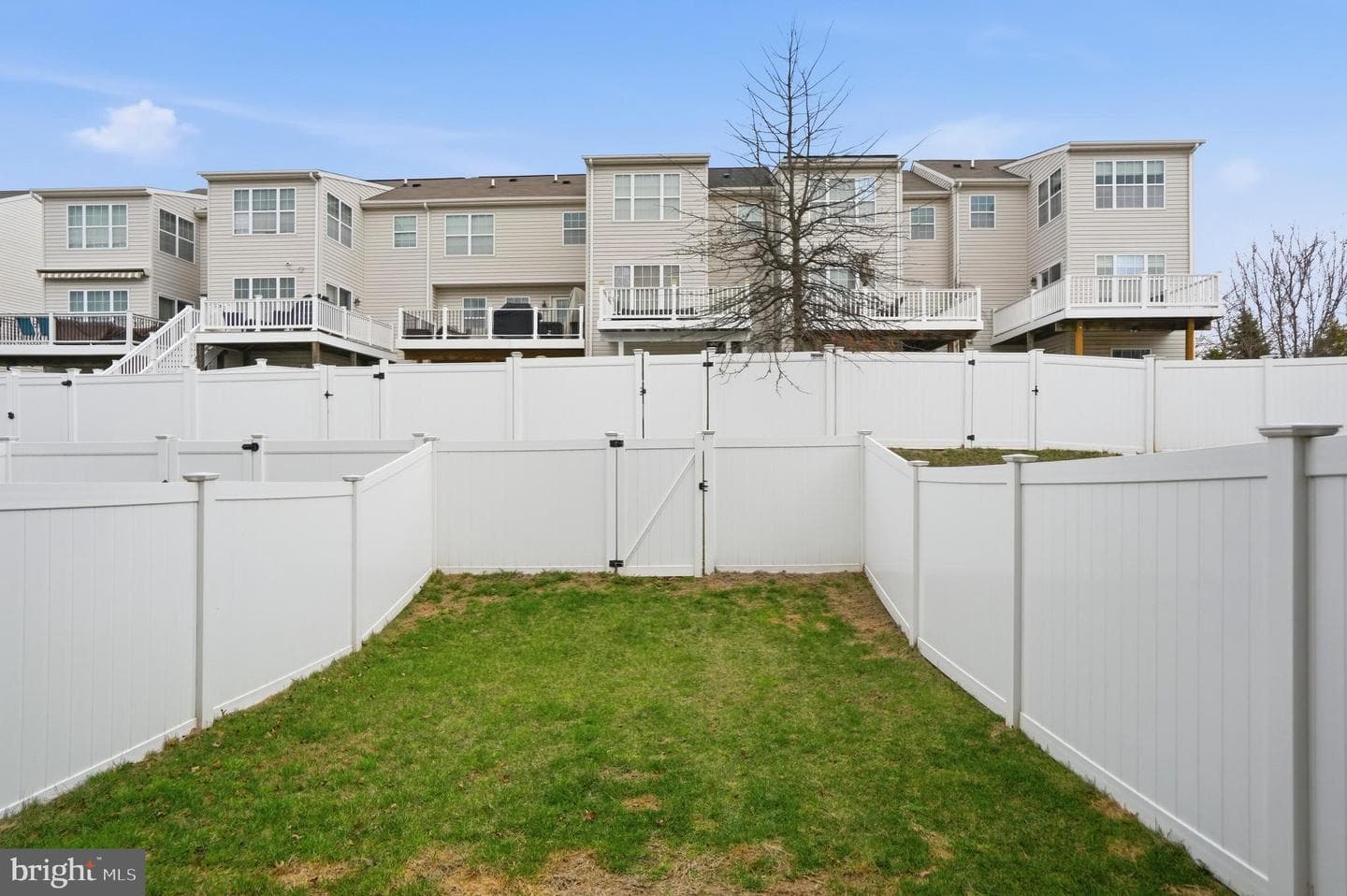 9322 Master Derby Drive photo 31