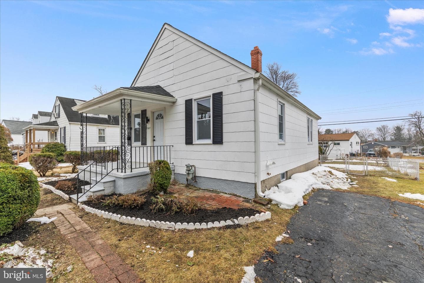 2607 Joppa Terrace photo 2