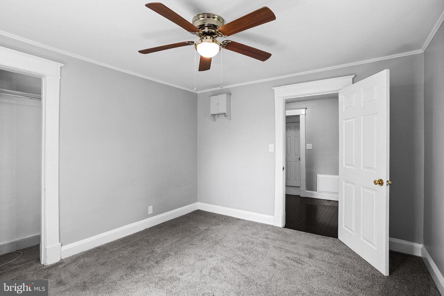8633 Fowler Avenue photo 32