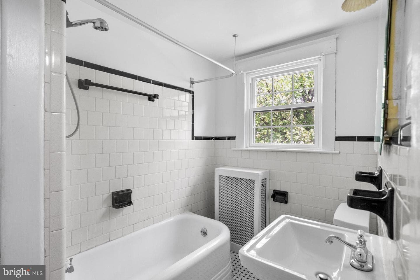 8633 Fowler Avenue photo 34