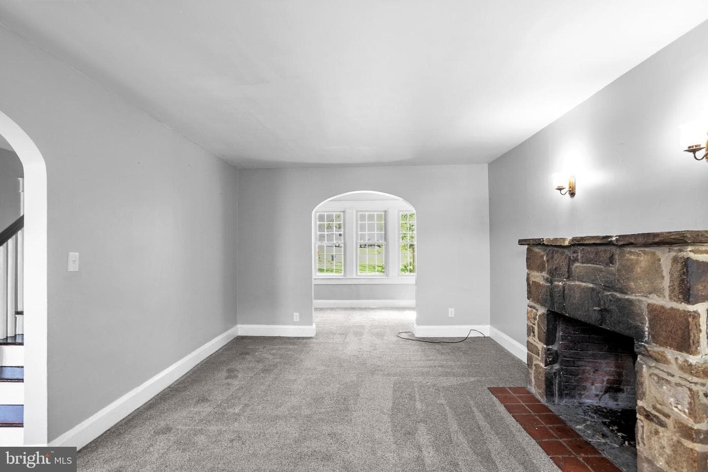 8633 Fowler Avenue photo 8