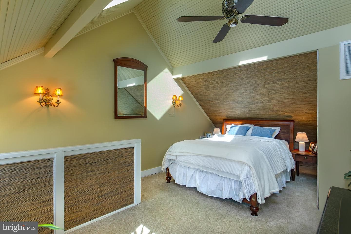 10108 Falls Road photo 32