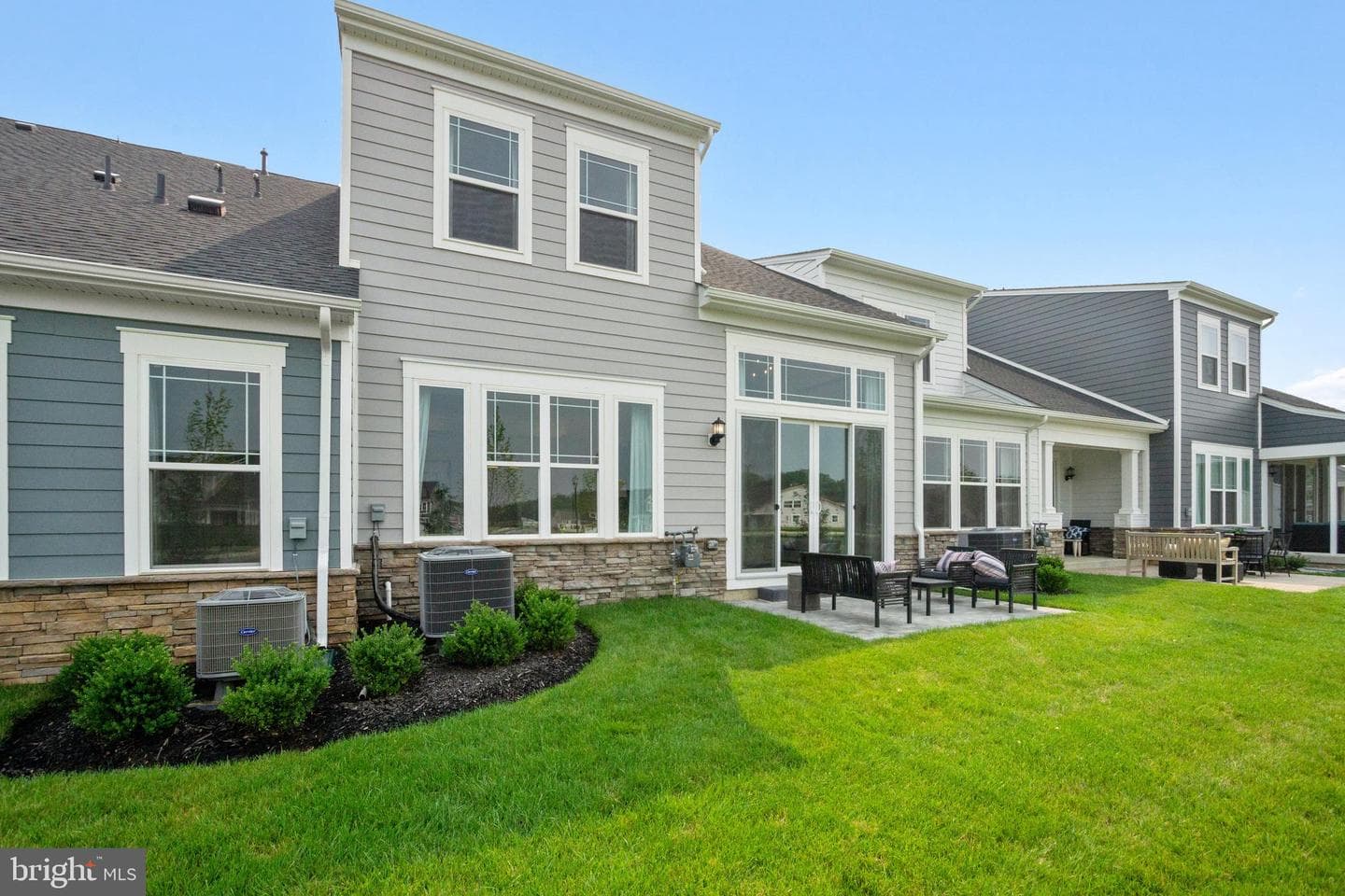 182 Kelly Way photo 50