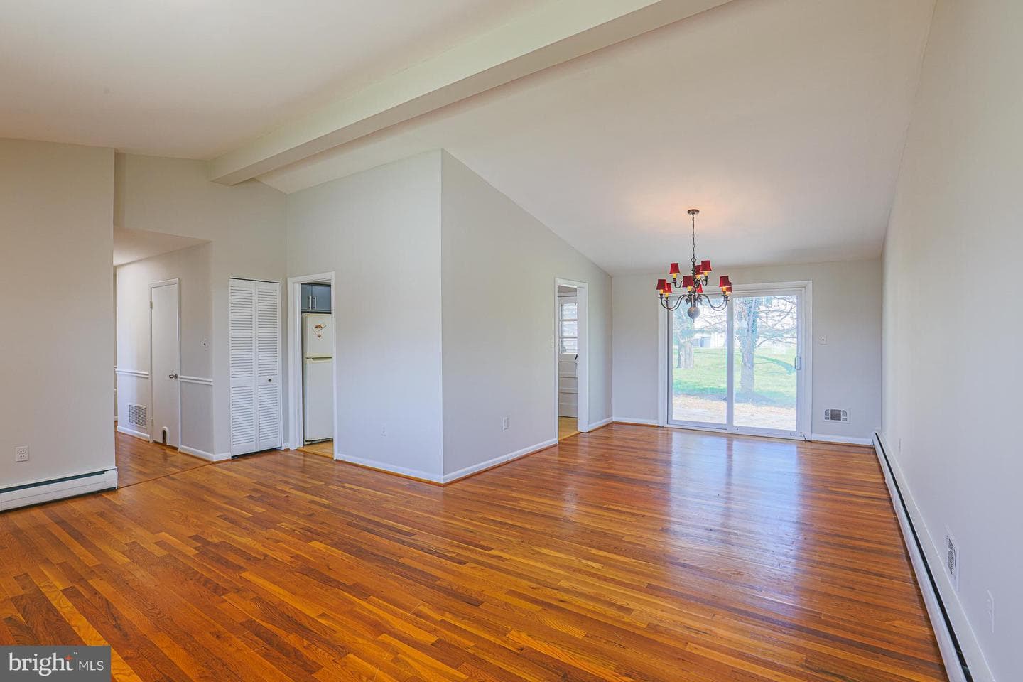 814 Woodglen Place photo 6