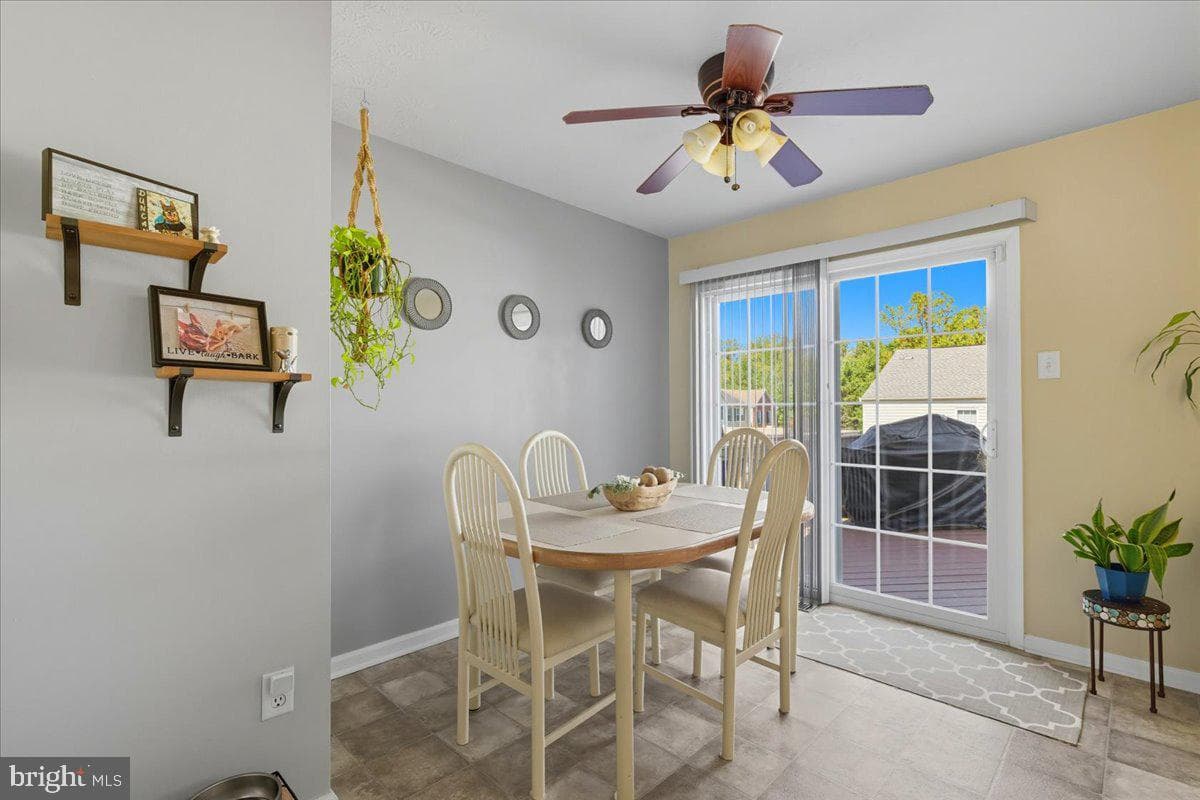 5213 Castlestone Drive photo 11