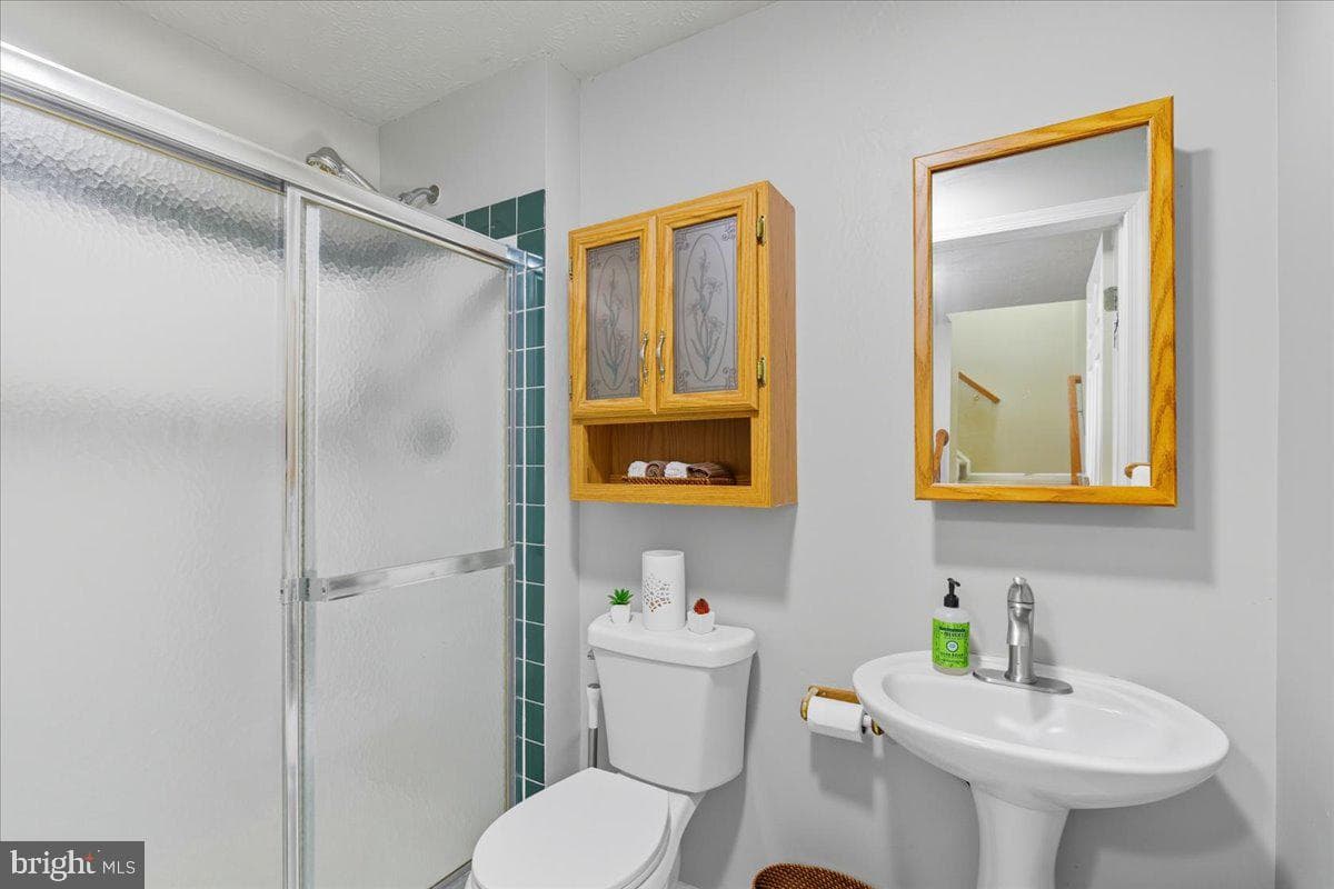 5213 Castlestone Drive photo 26