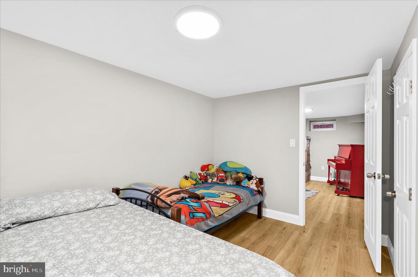1207 Lorraine Avenue photo 20