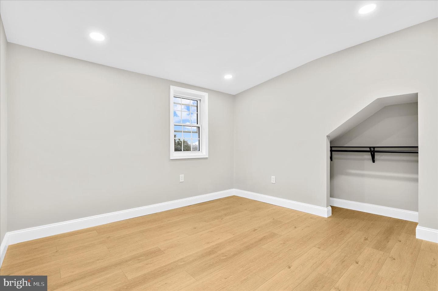 1207 Lorraine Avenue photo 34