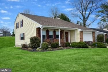 9228 Bowline Road photo 2