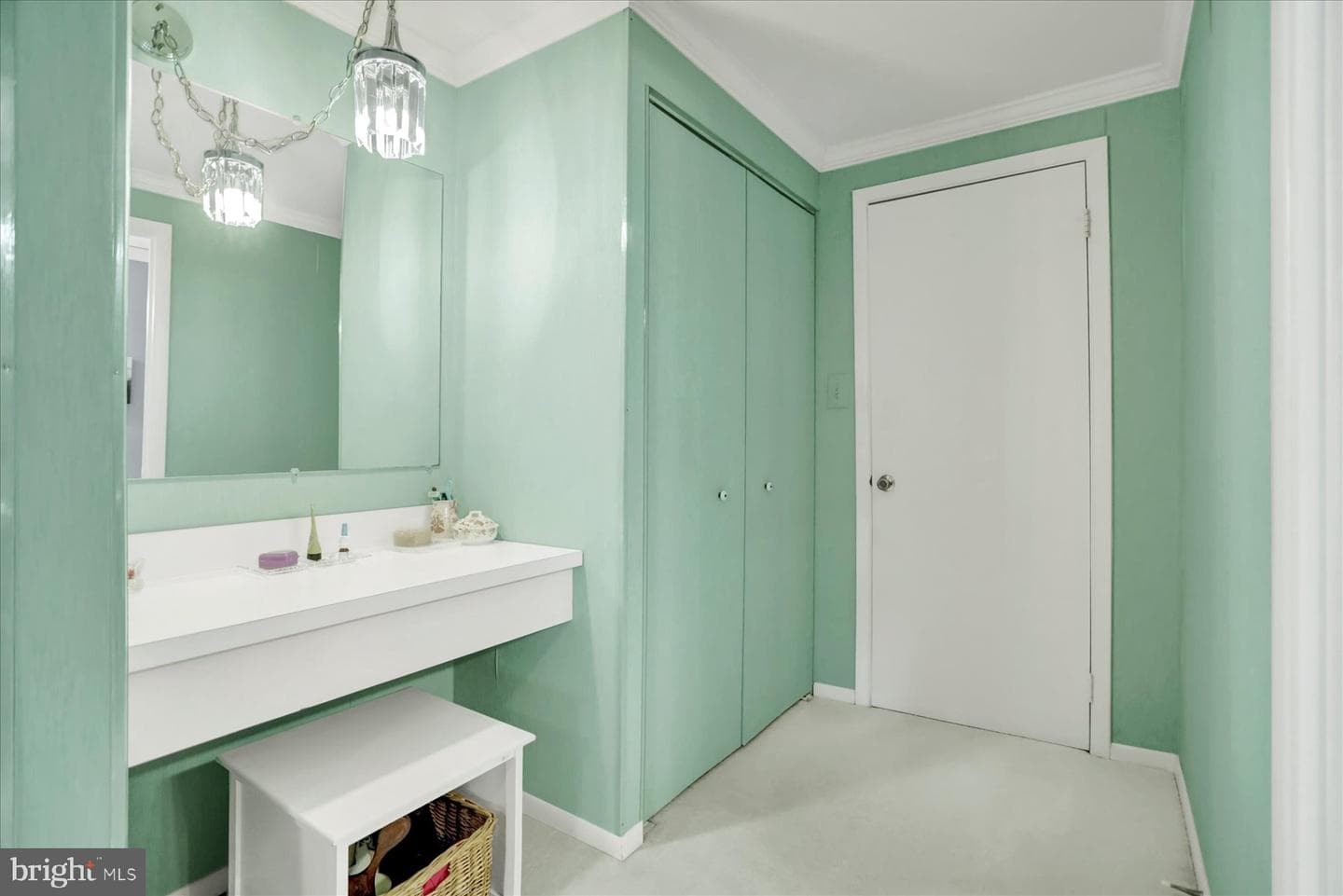 9228 Bowline Road photo 25