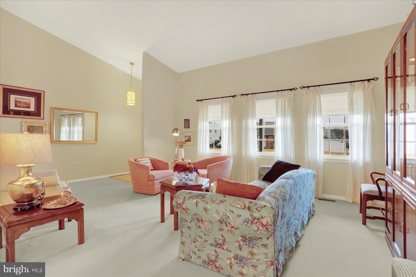9228 Bowline Road photo 7