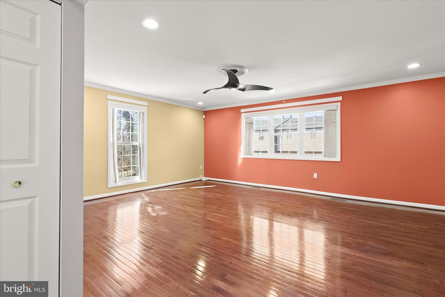 8 Middleview Court photo 12