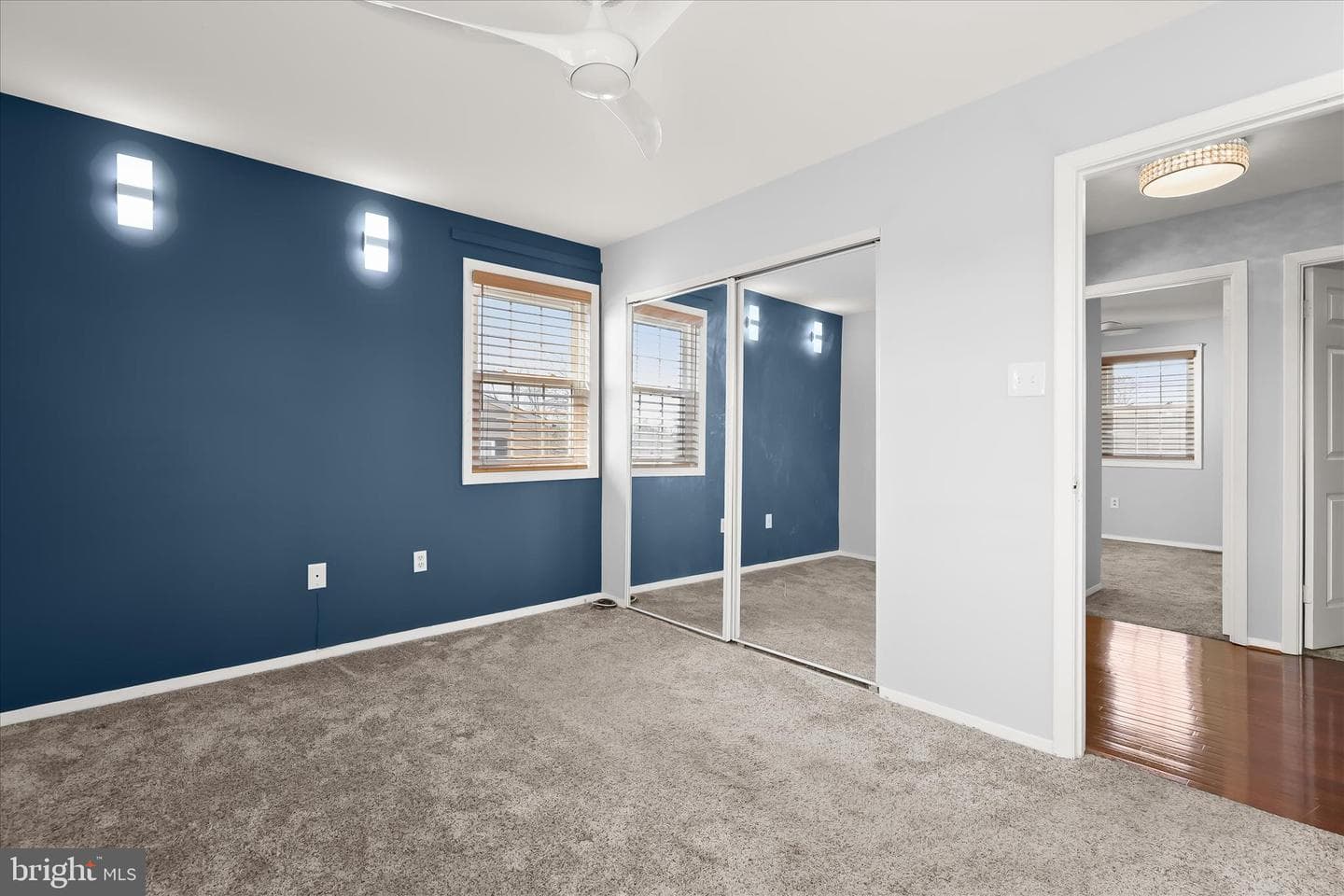 8 Middleview Court photo 20