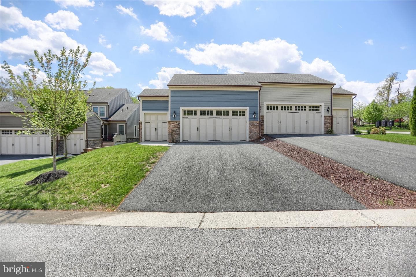 6910 Summit Cir photo 50