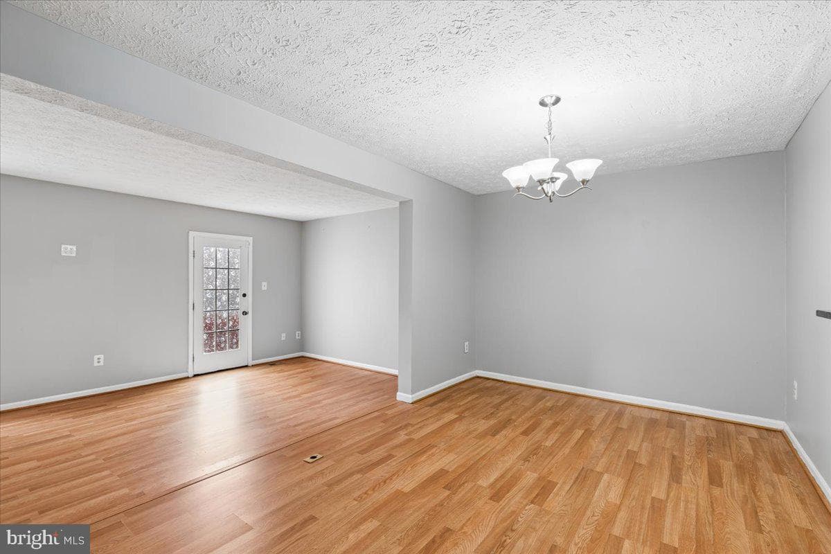 8119 Greenspring Valley Rd photo 11
