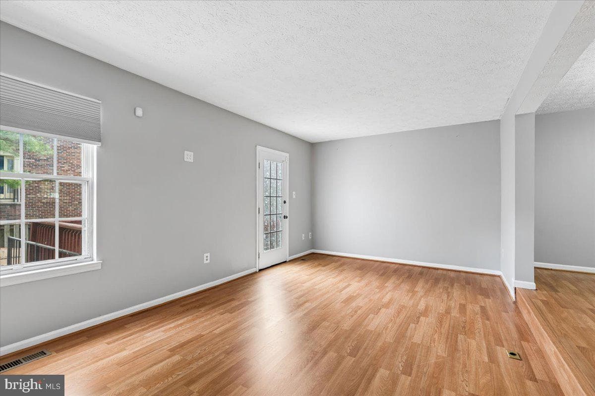 8119 Greenspring Valley Rd photo 15