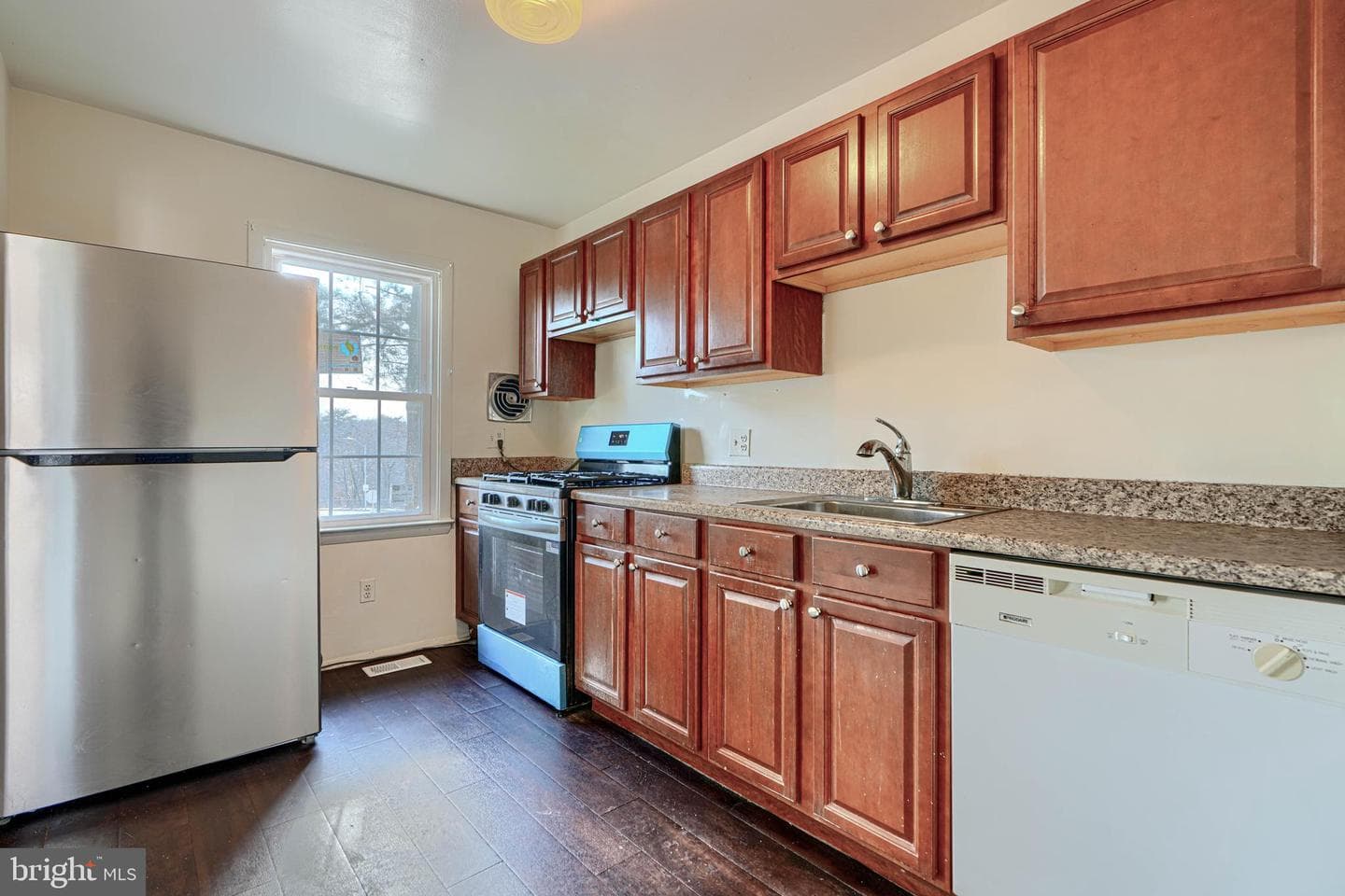 3 Slavin Court #2k photo 10