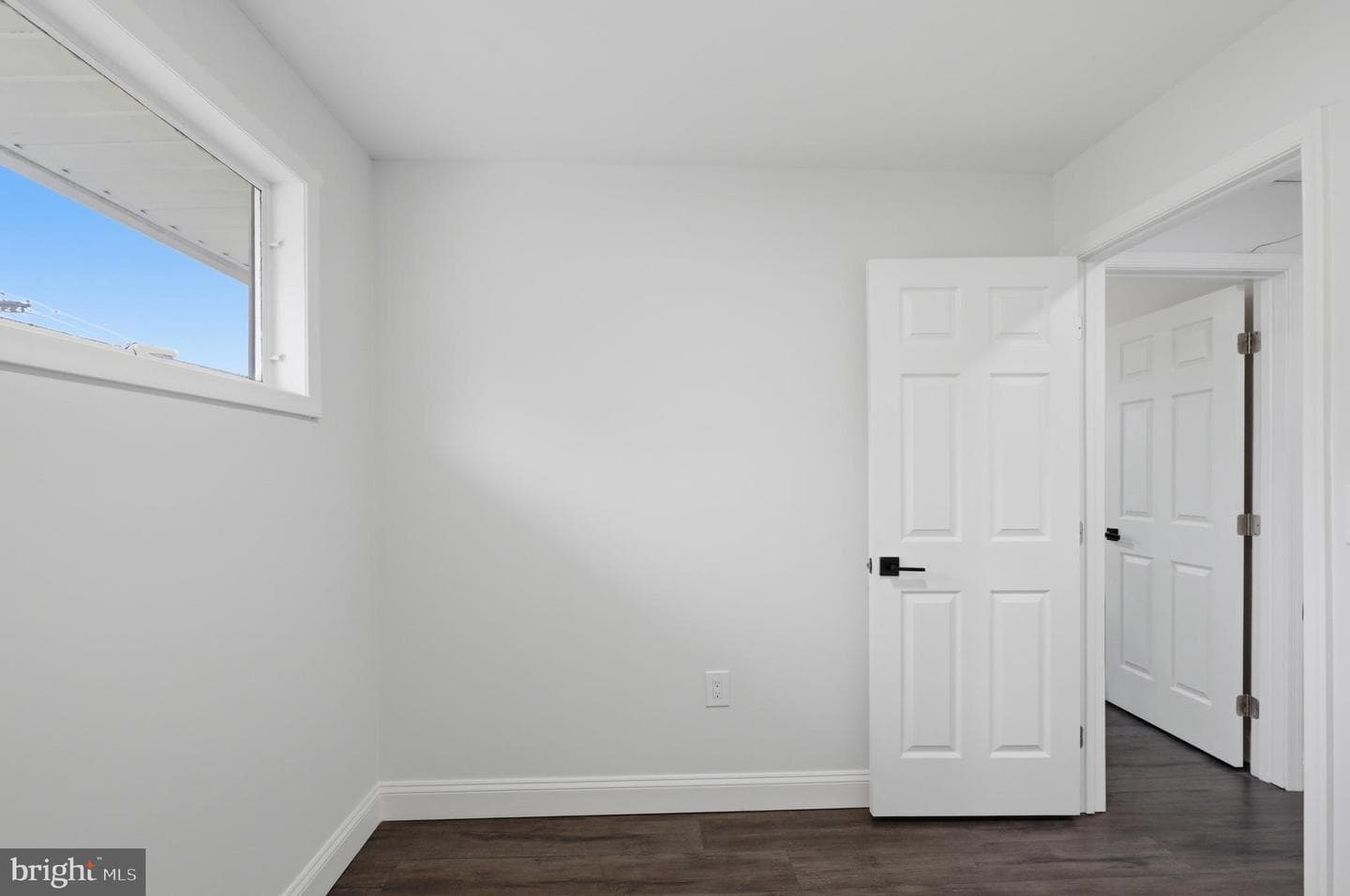 35 Tollgate Road photo 16