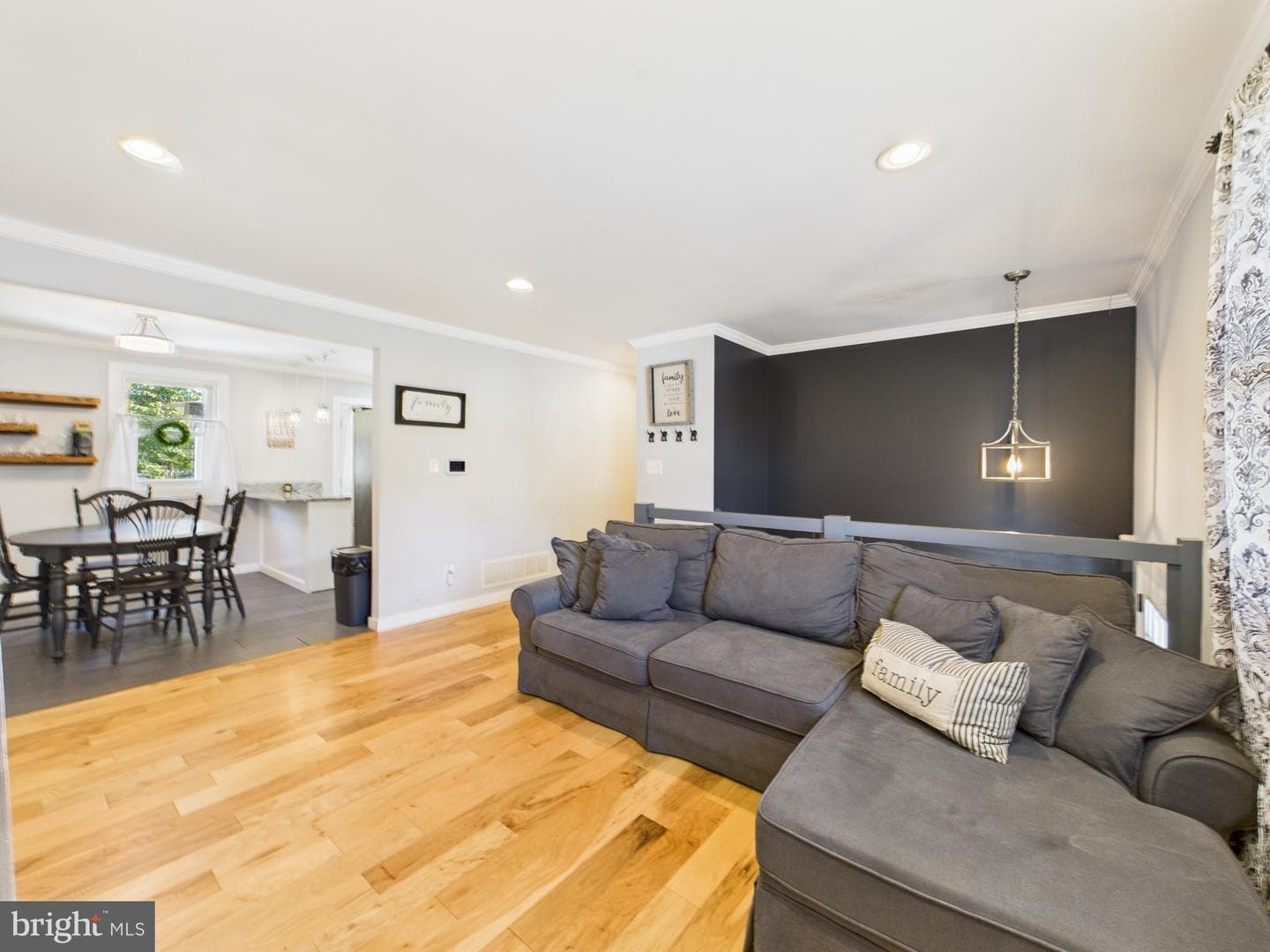 319 Sassafras Road
