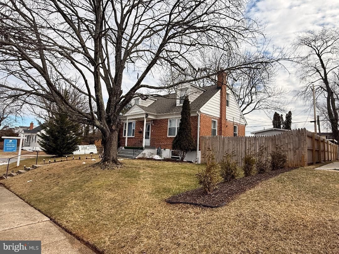 3499 Hillsmere Road