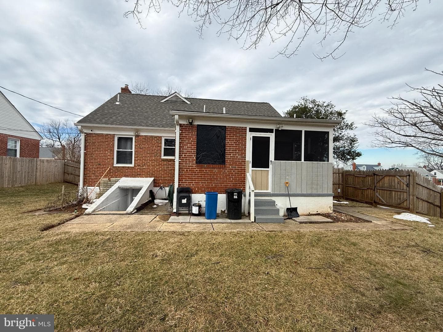3499 Hillsmere Road photo 49