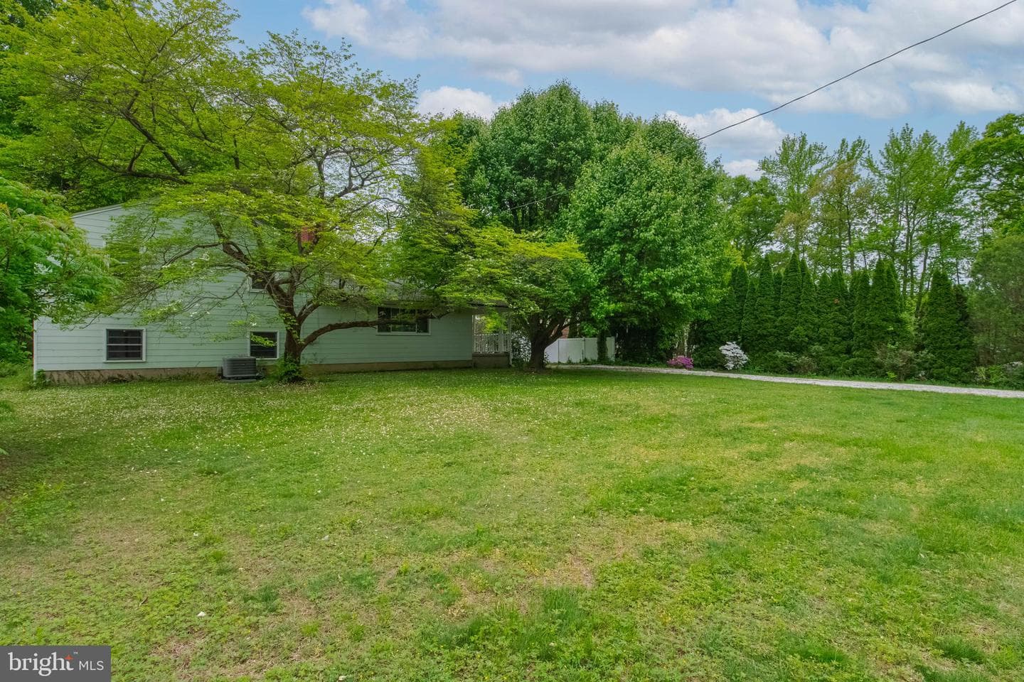 12709 Eastern Avenue photo 52