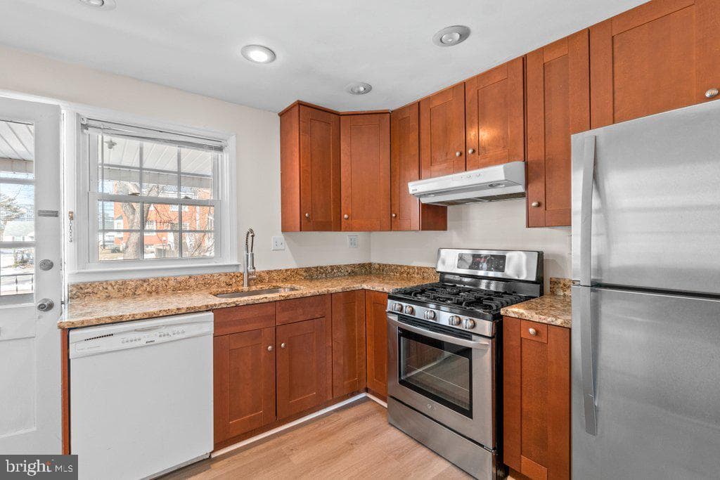 1522 Doxbury Road photo 12