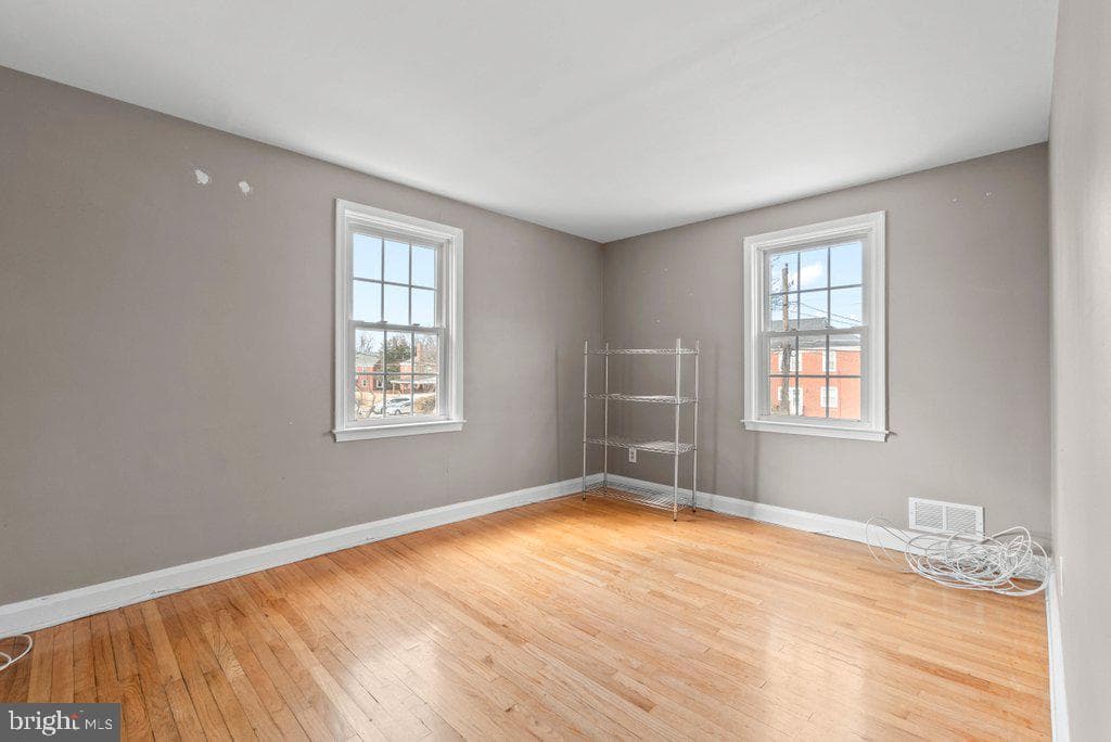1522 Doxbury Road photo 14