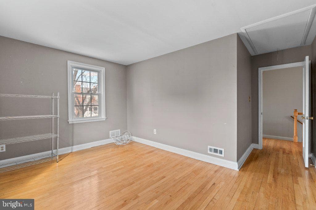 1522 Doxbury Road photo 15