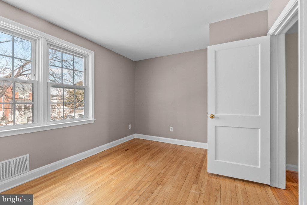 1522 Doxbury Road photo 16