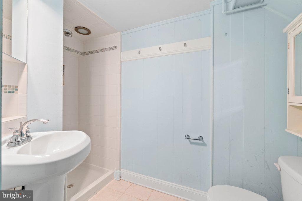 1522 Doxbury Road photo 23
