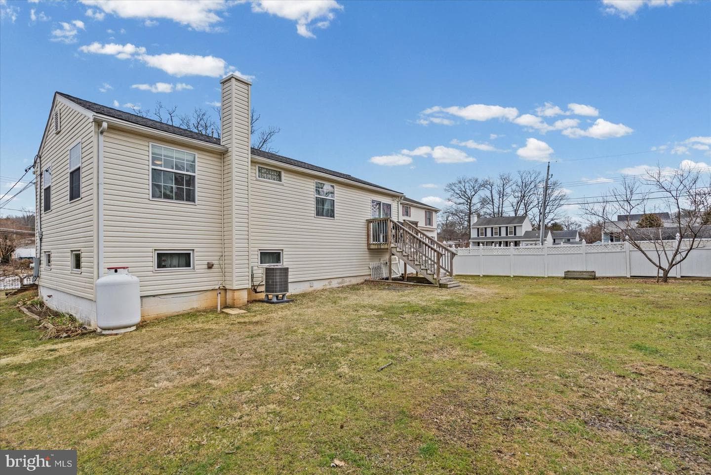 509 Essex Avenue photo 29