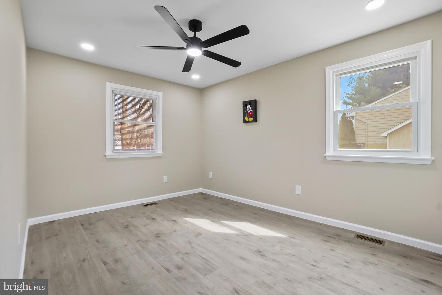 103 Strongwood Road photo 19