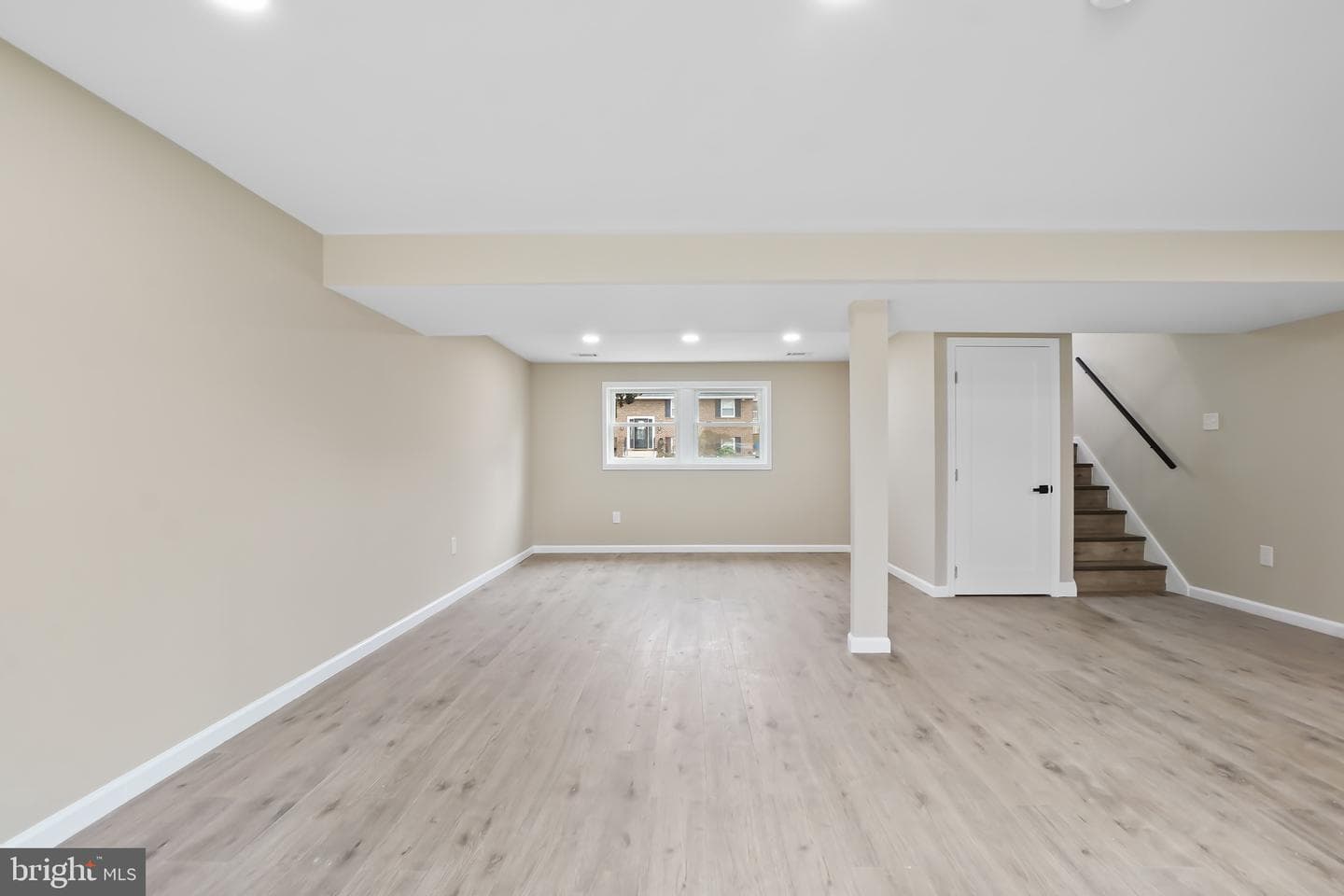 103 Strongwood Road photo 21