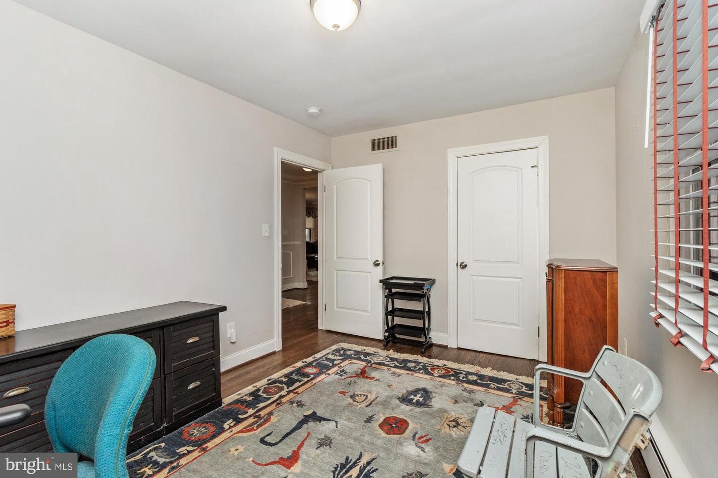 612 W Chesapeake Avenue photo 37
