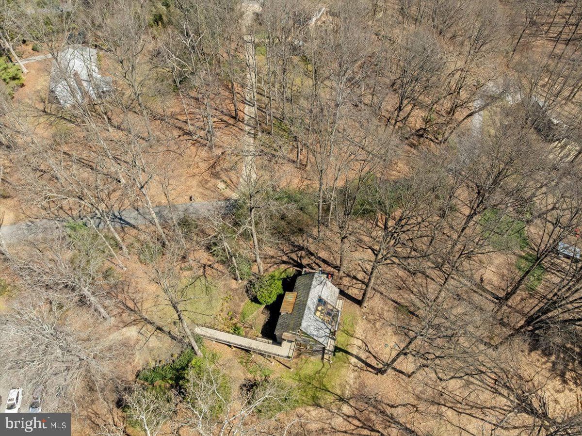 213 Sherwood Road photo 73