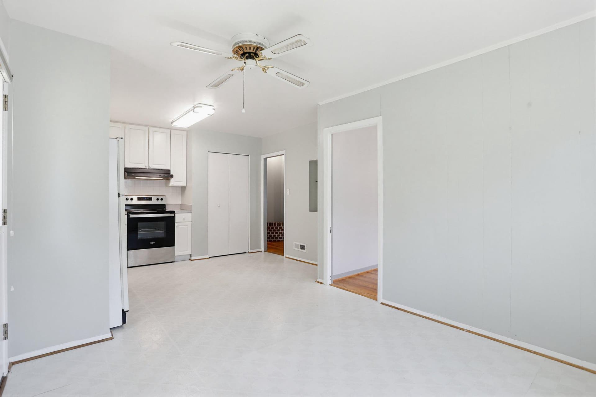 8145 Scotts Level Road photo 12