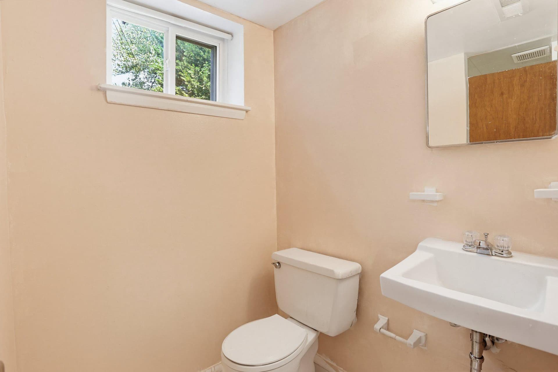 8145 Scotts Level Road photo 31