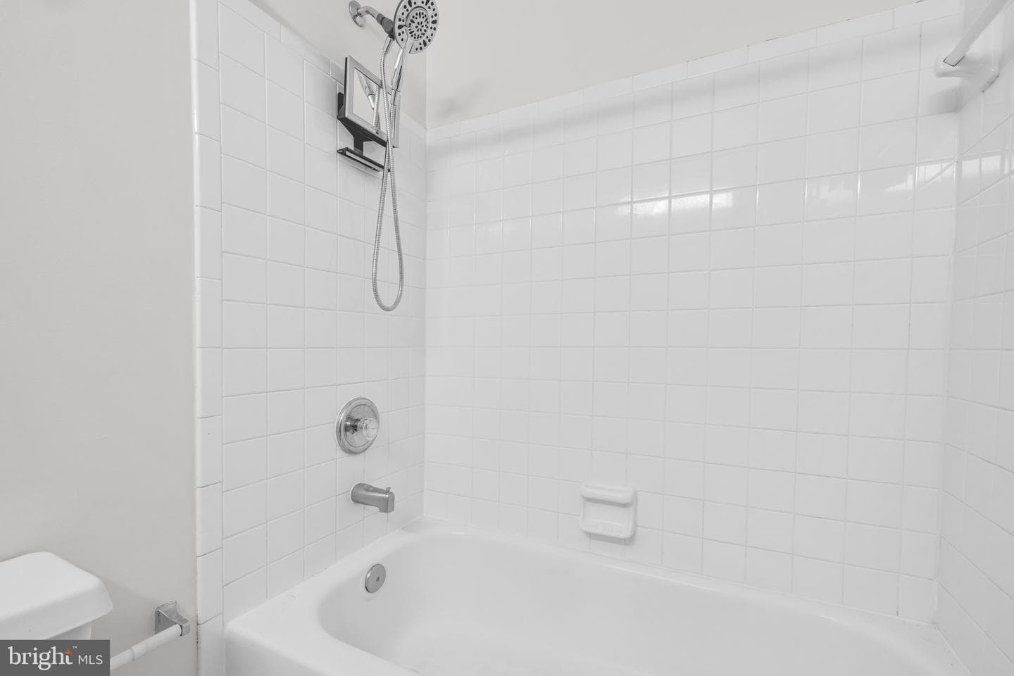 4816 Wainwright photo 29