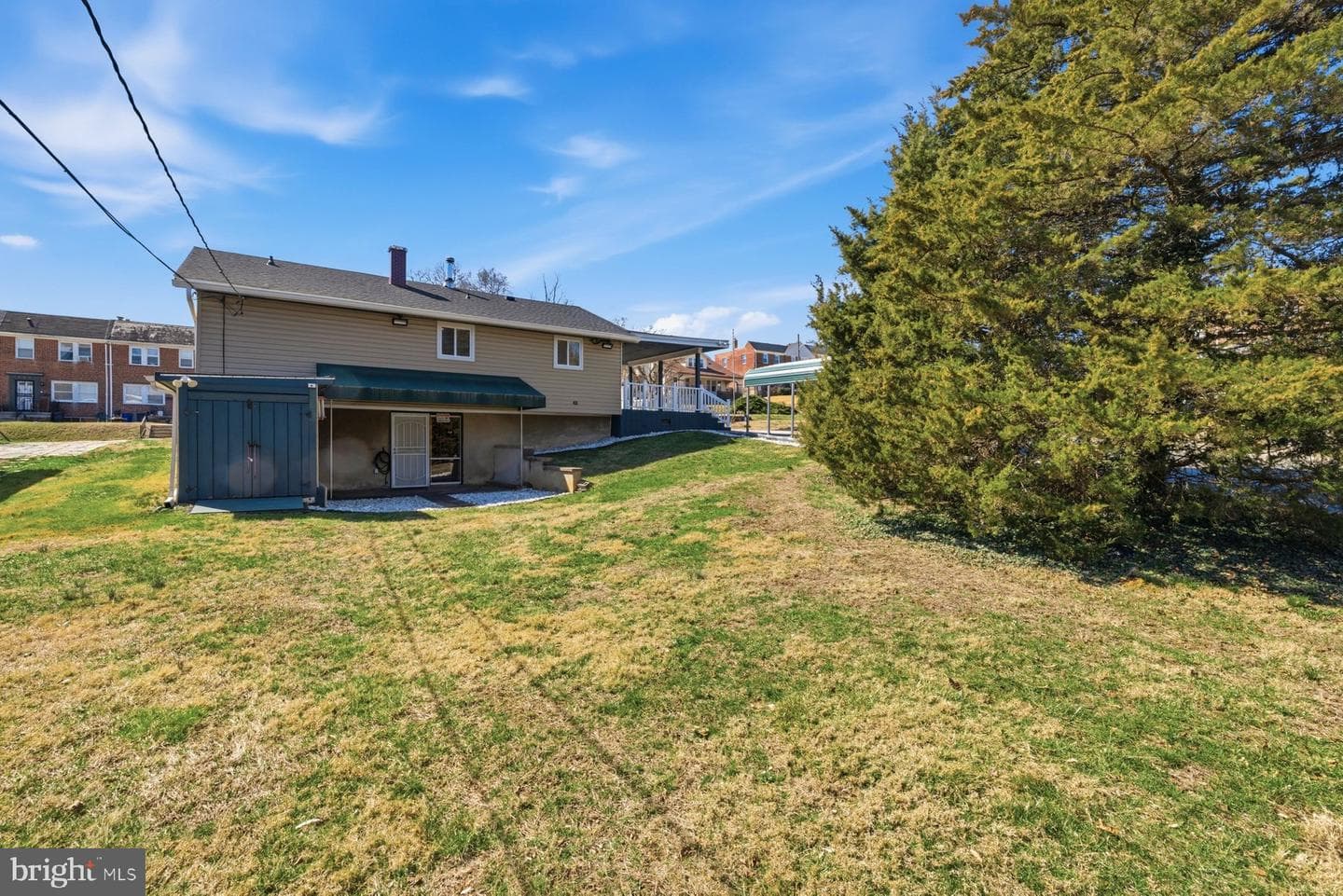 723 Braeside Road photo 44