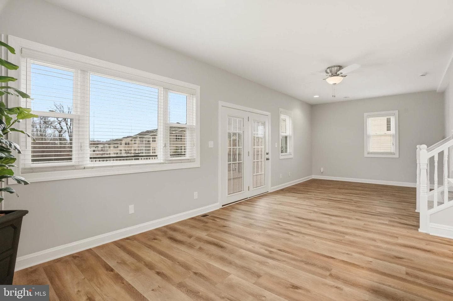 6108 Shady Spring Avenue photo 19