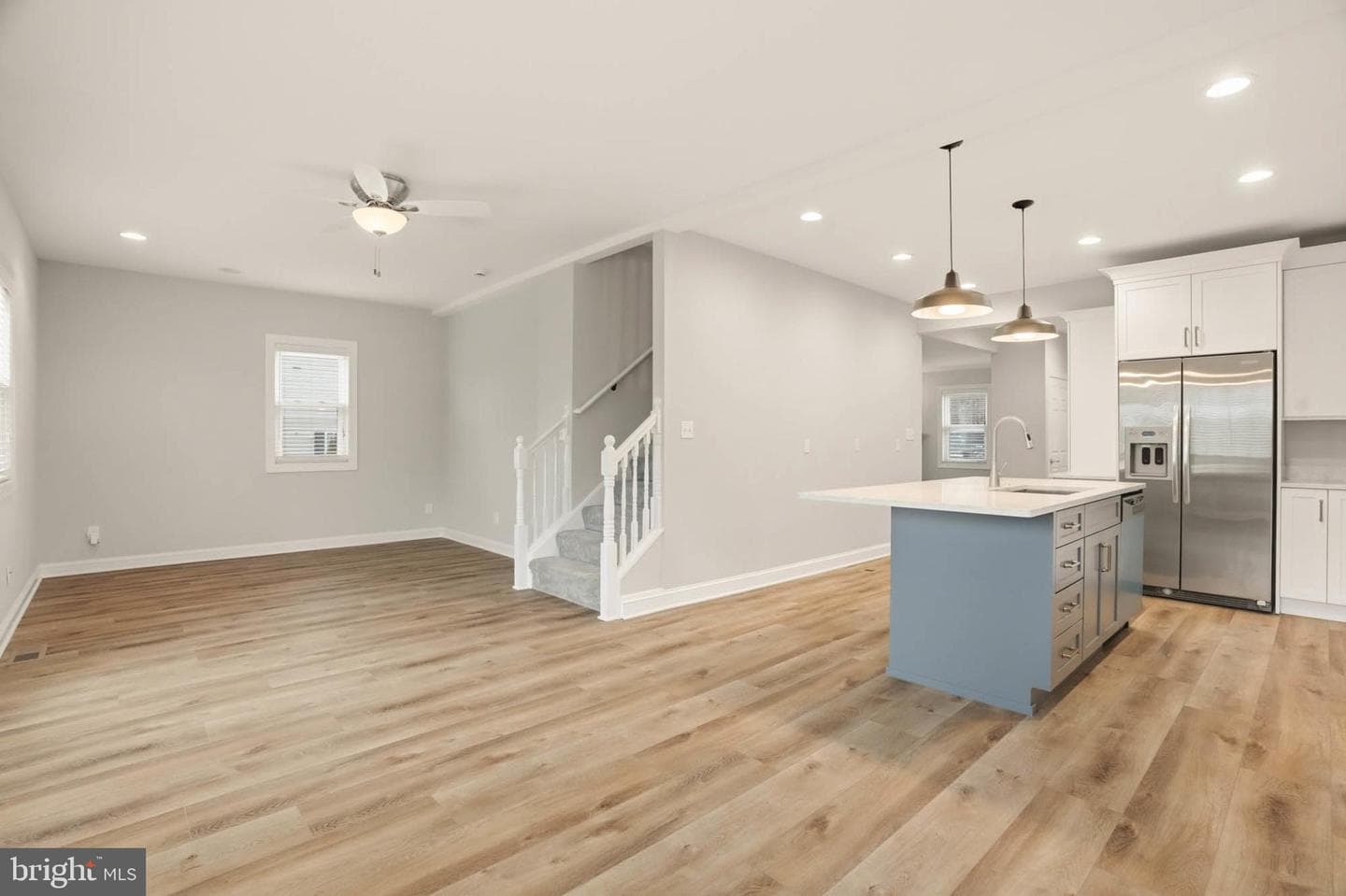 6108 Shady Spring Avenue photo 4
