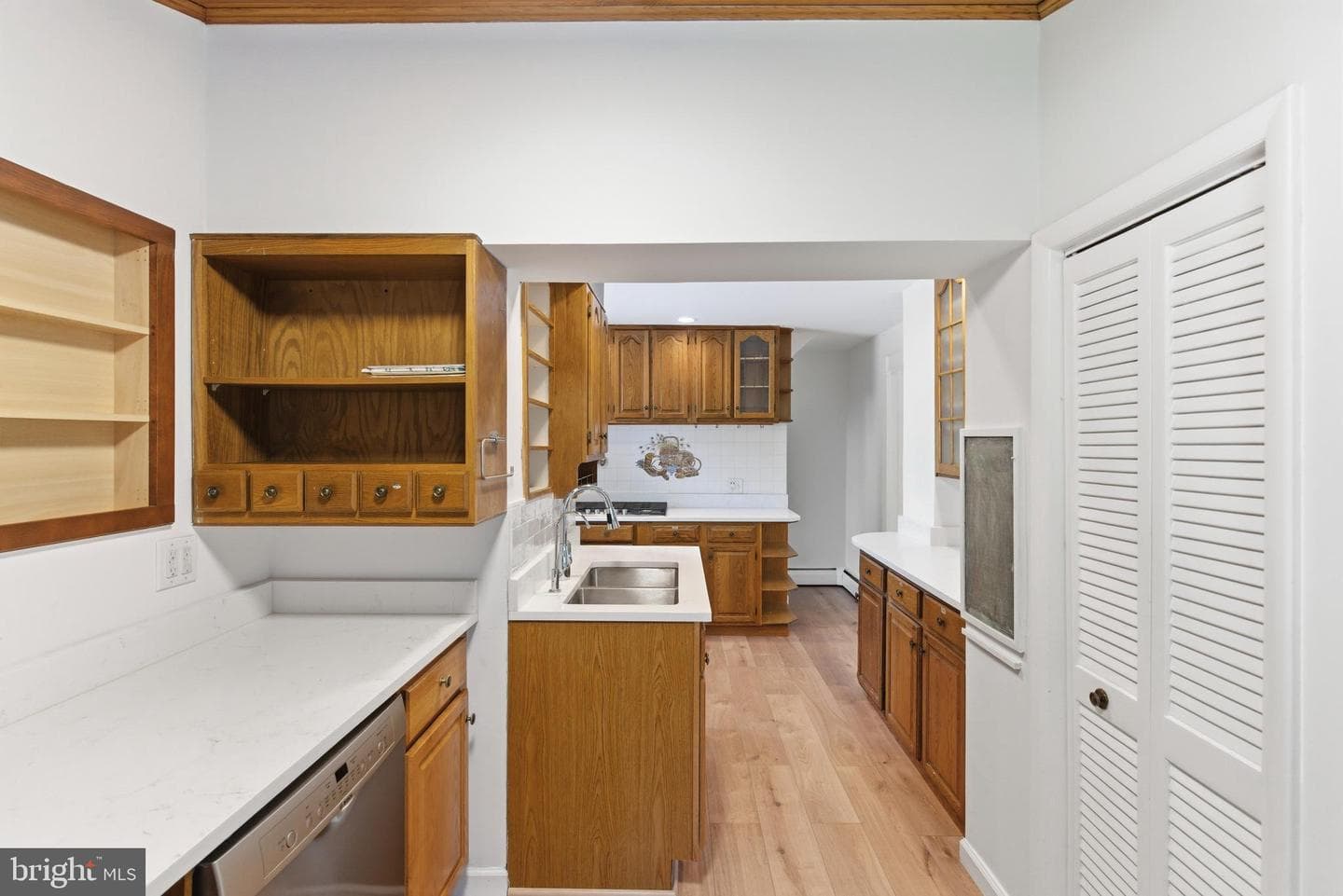 12230 Greenspring Avenue photo 12