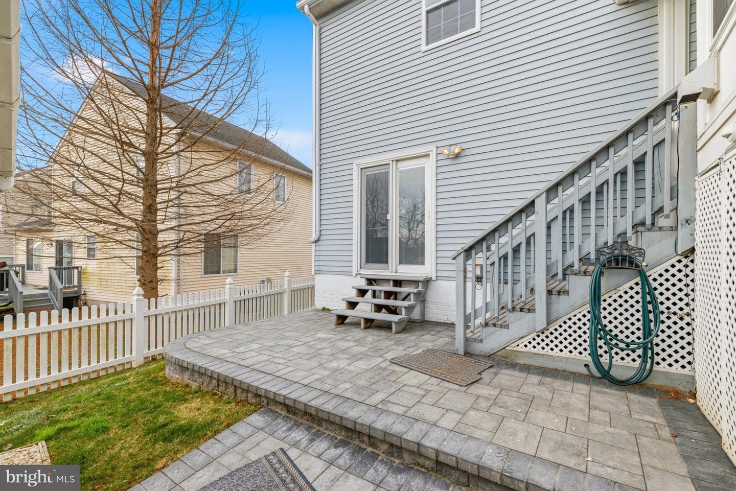 9015 Tarpleys Circle photo 34