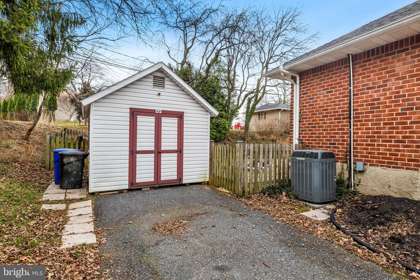 707 Shelley Road photo 46