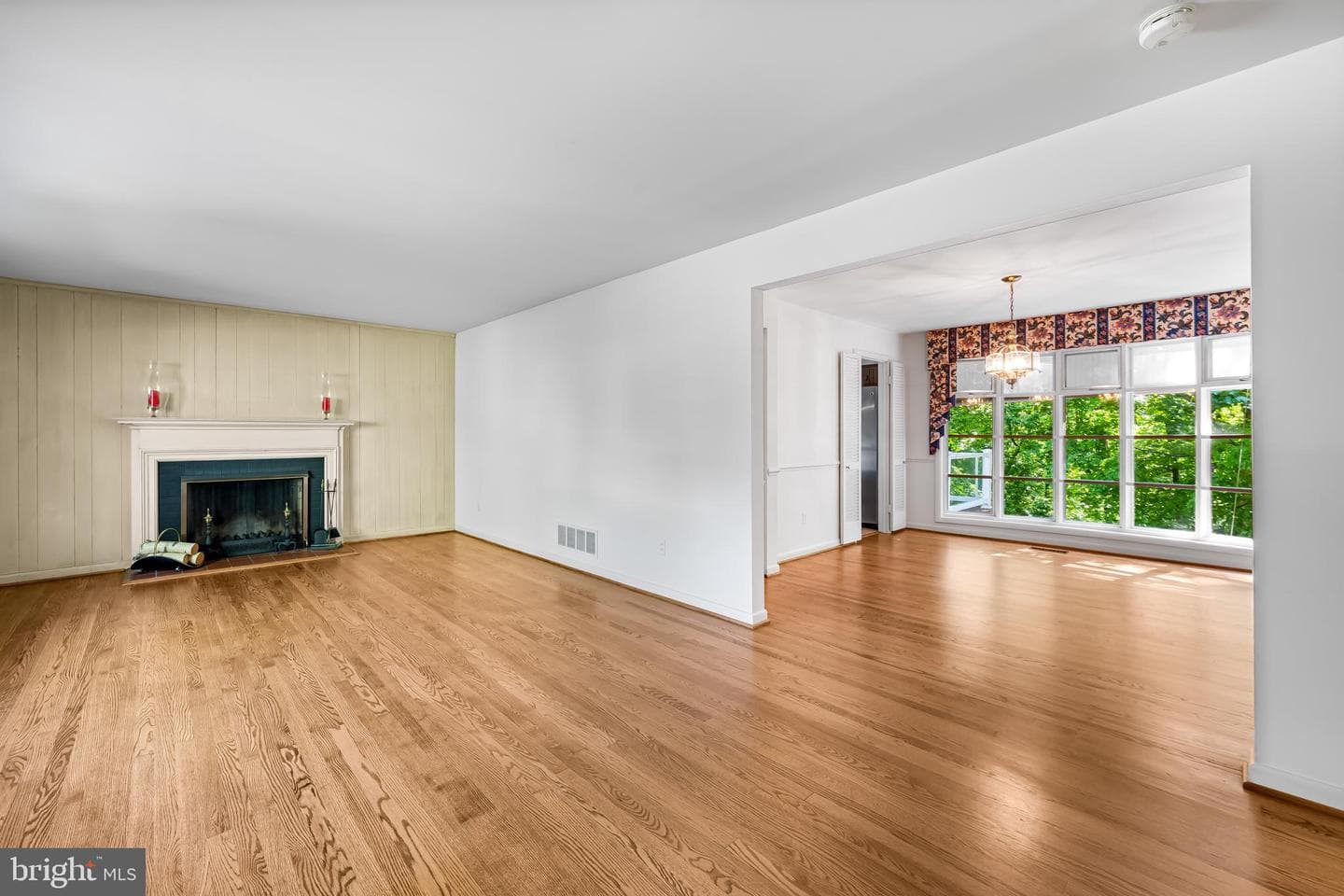 101 Daleview Court photo 16