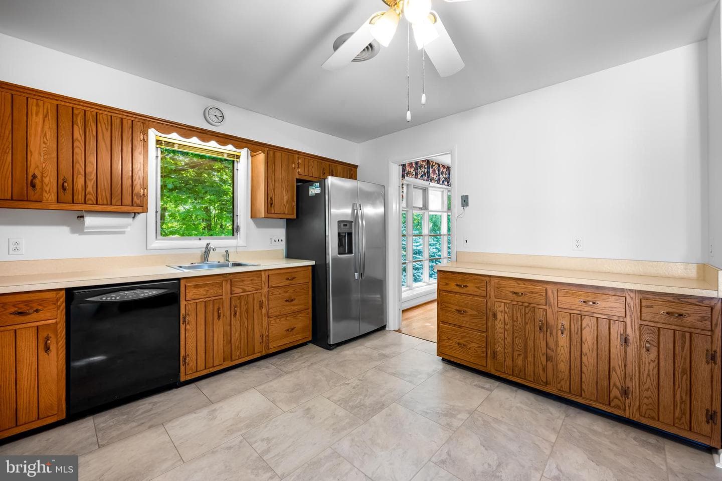 101 Daleview Court photo 20
