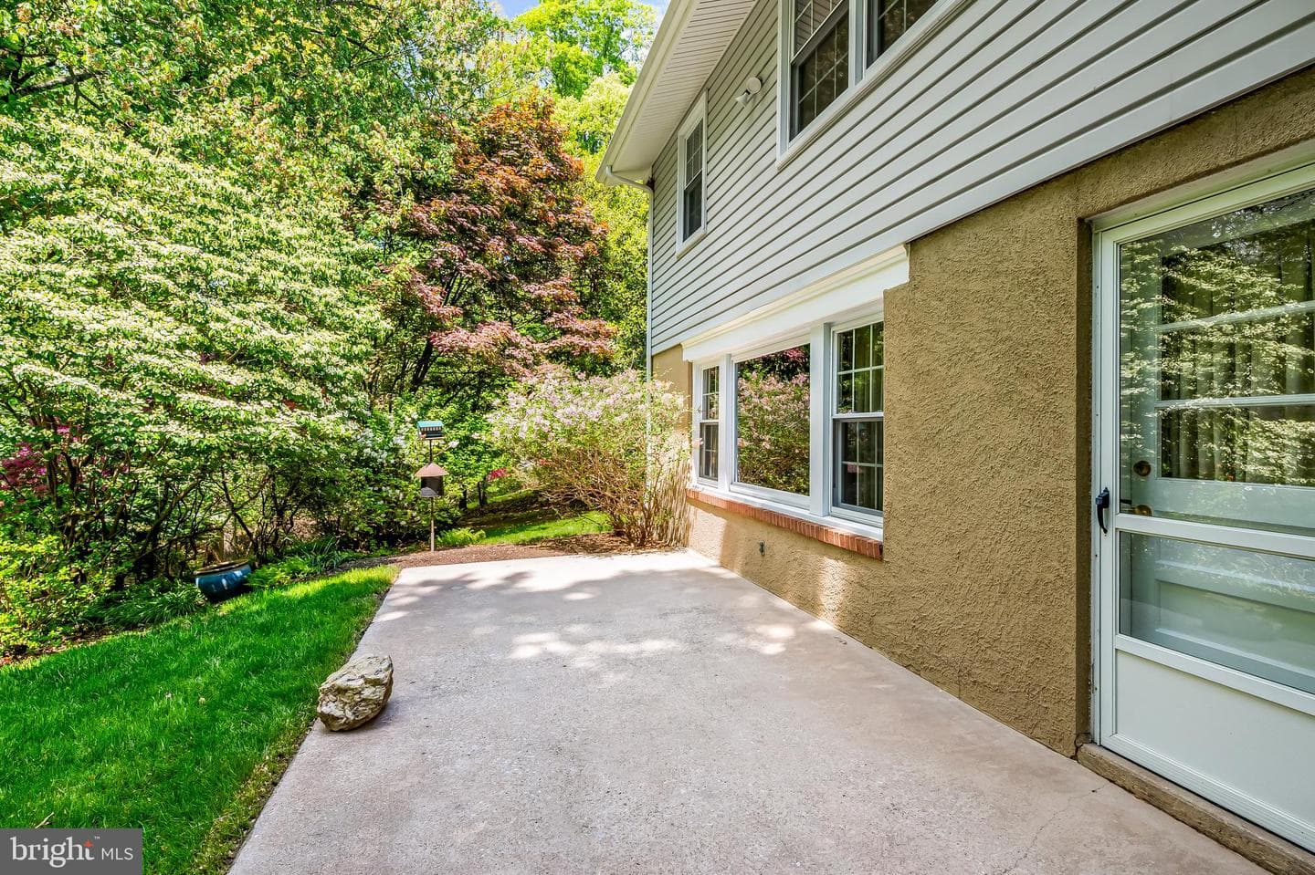 101 Daleview Court photo 8