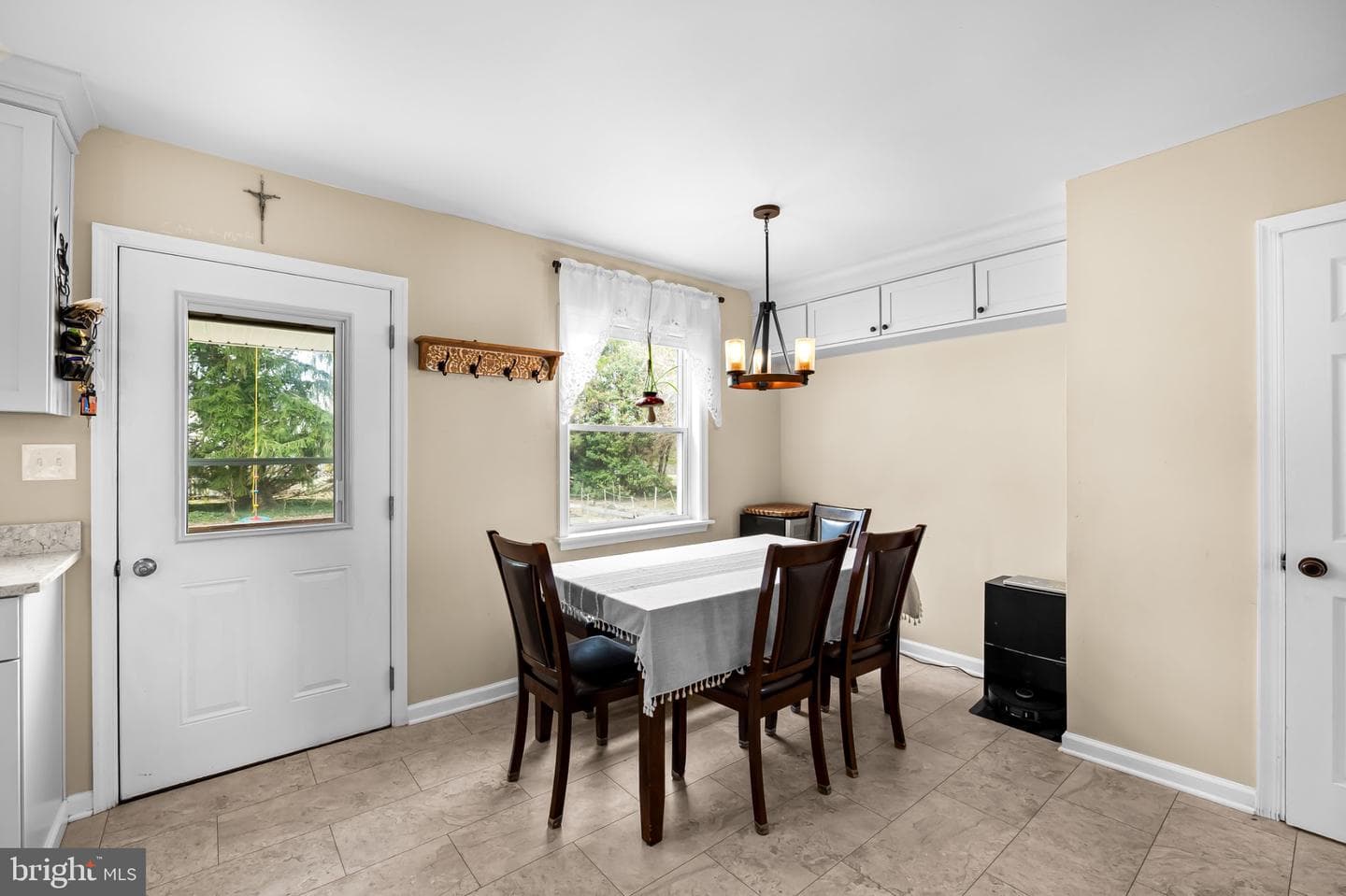 5617 Allender Road photo 12
